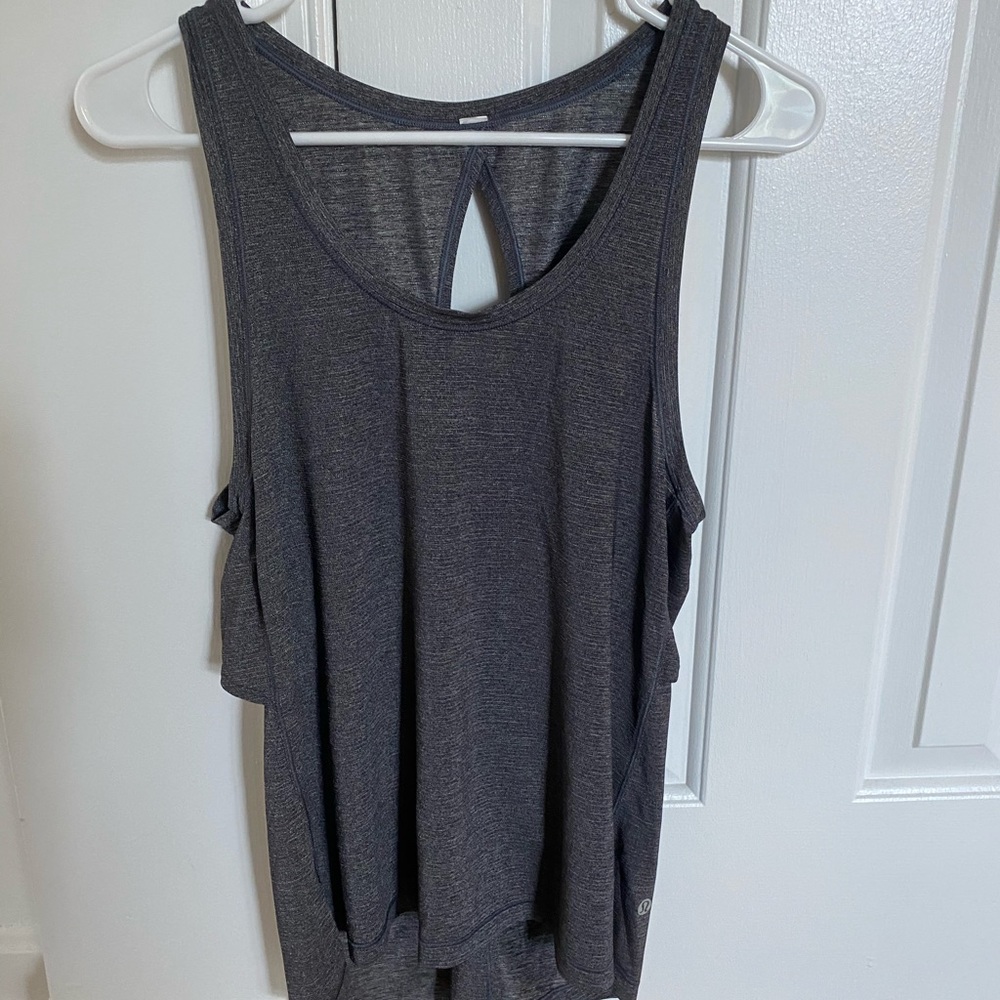 Lululemon tank top